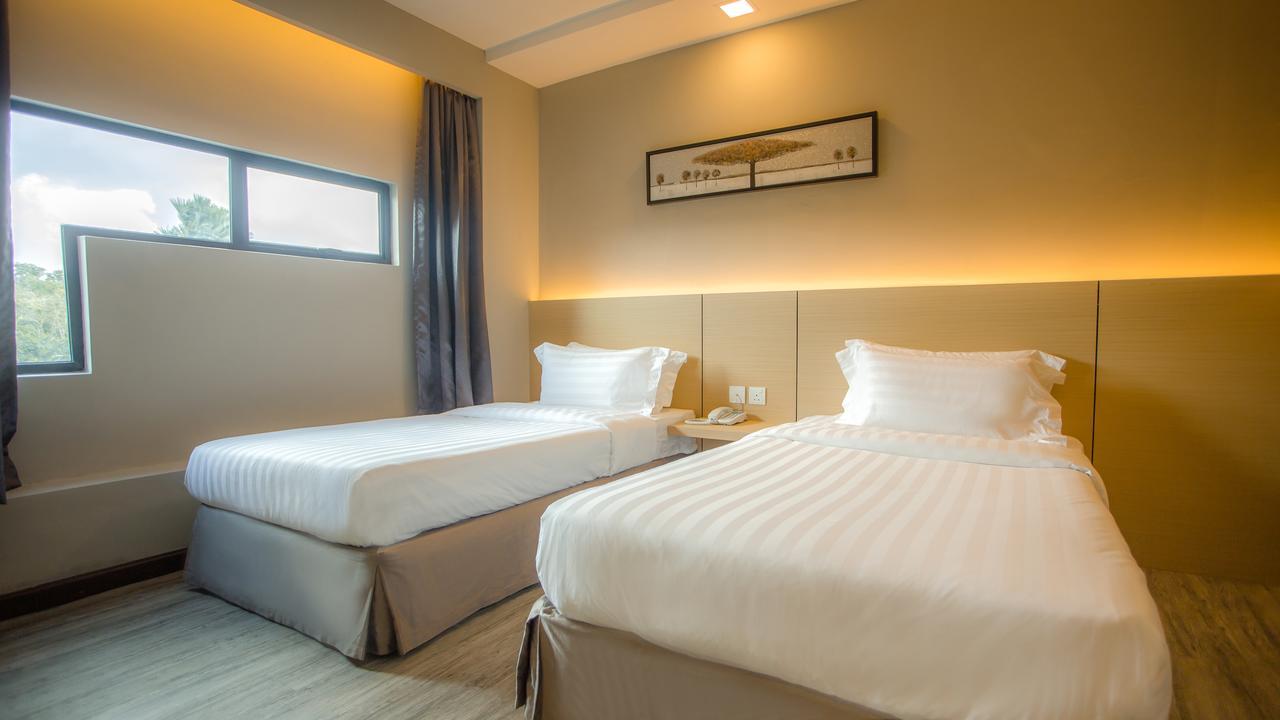Zen Boutique Hotel Улу Тирам Экстерьер фото